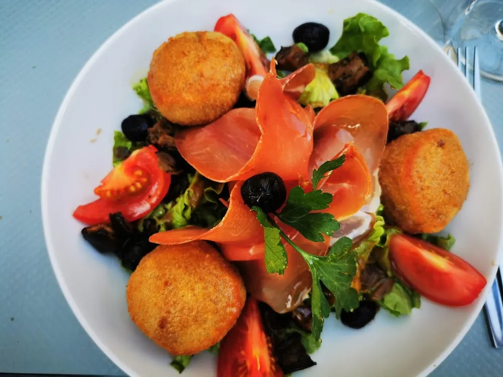 Salade de Chèvre Chaud